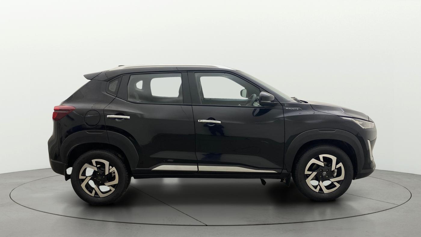 2022 Nissan MAGNITE XV PREMIUM TURBO CVT, Petrol, Automatic, 99,344 km, Right Side View