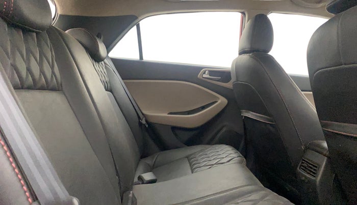 2015 Hyundai Elite i20 ASTA 1.2, Petrol, Manual, 44,788 km, Right Side Rear Door Cabin