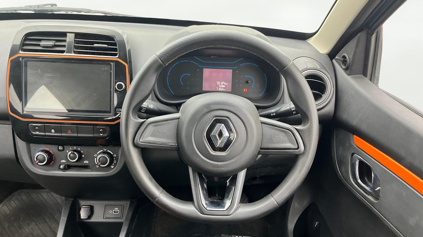 2021 Renault Kwid CLIMBER 1.0 AMT (O), Petrol, Automatic, 70,124 km, Steering Wheel Close Up