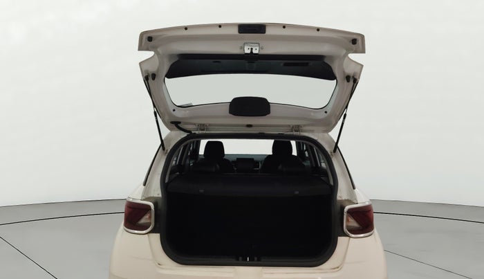 2022 Hyundai VENUE S+ 1.2, Petrol, Manual, 38,396 km, Boot Door Open