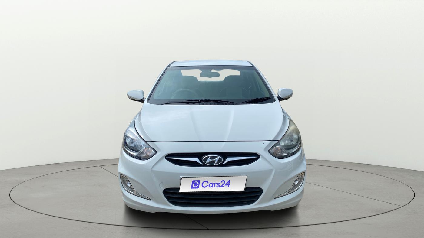 2014 Hyundai Verna FLUIDIC 1.6 VTVT SX, Petrol, Manual, 61,445 km, Front
