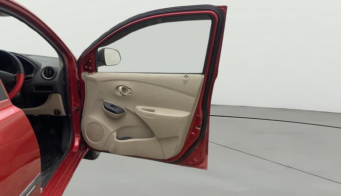 2018 Datsun Go Plus T, Petrol, Manual, 44,416 km, RHS Front Door