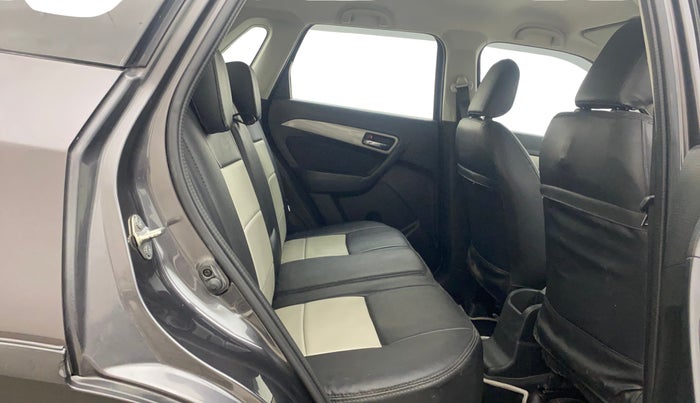 2018 Maruti Vitara Brezza ZDI AMT, Diesel, Automatic, 52,670 km, Right Side Rear Door Cabin