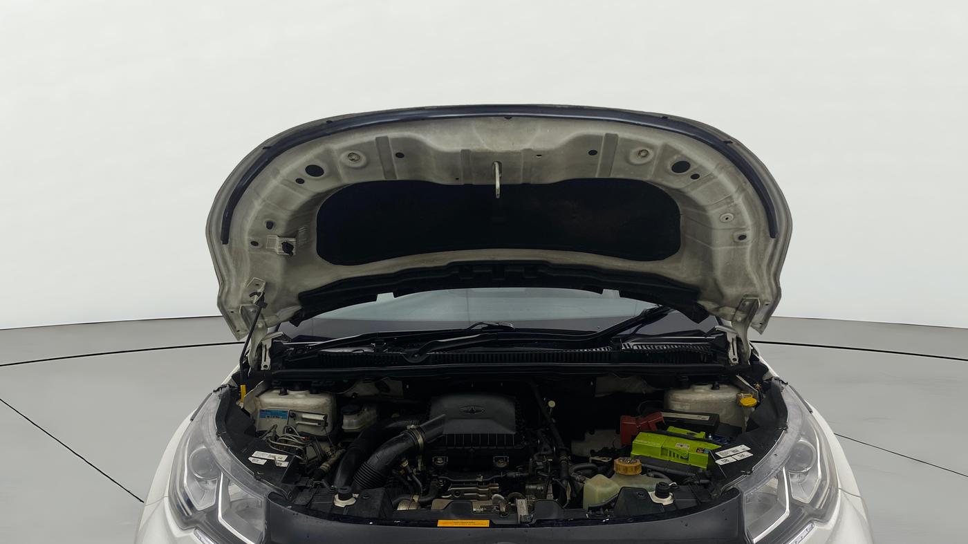 2023 Tata NEXON XMA SUNROOF PETROL, Petrol, Automatic, 98,342 km, Open Bonet