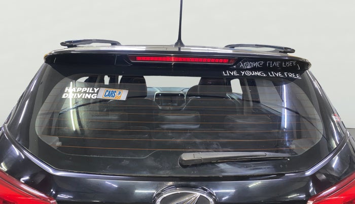 2019 Mahindra XUV300 W8 1.5 DIESEL, Diesel, Manual, 1,12,627 km, Rear Windshield