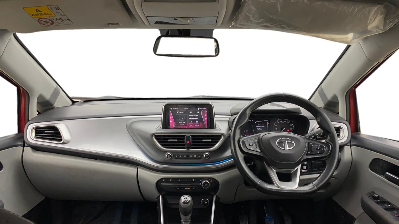 2020 Tata ALTROZ XZ PETROL, Petrol, Manual, 48,191 km, Dashboard