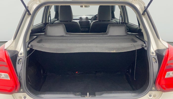 2022 Maruti Swift VXI AMT, Petrol, Automatic, 2,718 km, Boot Open Zoomed View
