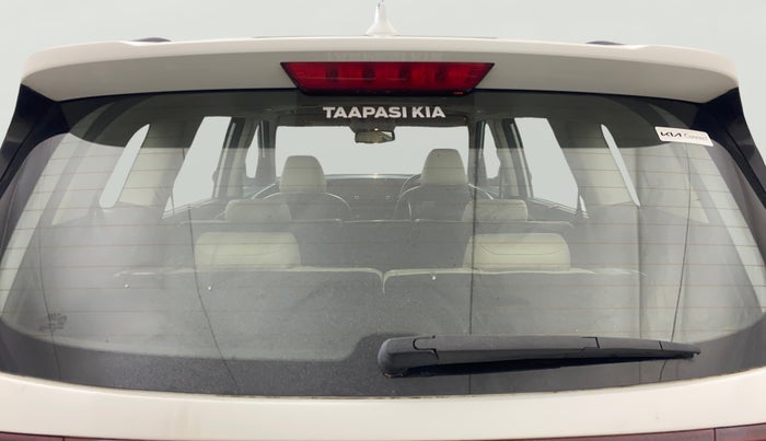 2022 KIA CARENS LUXURY PLUS 1.4 PETROL DCT 7 STR, Petrol, Automatic, 51,950 km, Rear Windshield