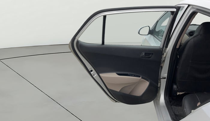 2016 Hyundai Grand i10 MAGNA 1.2 KAPPA VTVT, Petrol, Manual, 52,592 km, LHS Rear Door