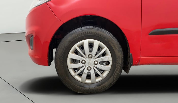 2013 Hyundai i10 MAGNA 1.1, Petrol, Manual, 1,04,719 km, Left Front Wheel