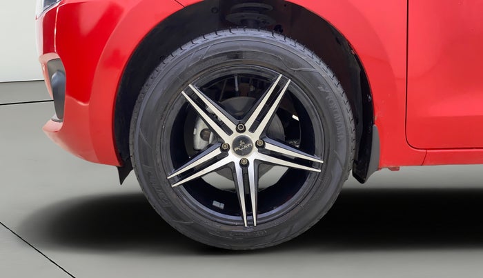 2023 Maruti Swift VXI, Petrol, Manual, 24,919 km, Left Front Wheel