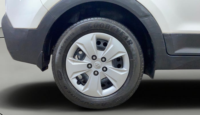 2019 Hyundai Creta E PLUS 1.6 PETROL, Petrol, Manual, 33,700 km, Right Rear Wheel