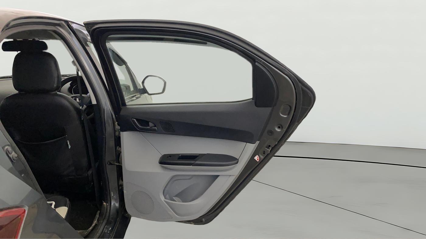 2022 Tata Tiago XM CNG, CNG, Manual, 19,250 km, RHS Rear Door