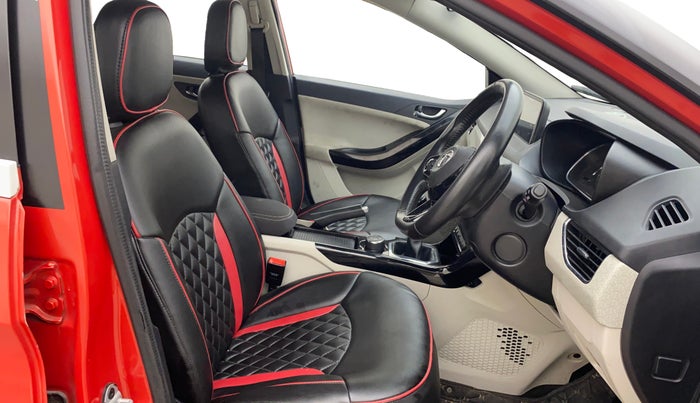 2020 Tata NEXON XZ PLUS (O) PETROL, Petrol, Manual, 61,283 km, Right Side Front Door Cabin