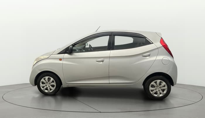 2014 Hyundai Eon SPORTZ, Petrol, Manual, 68,433 km, Left Side