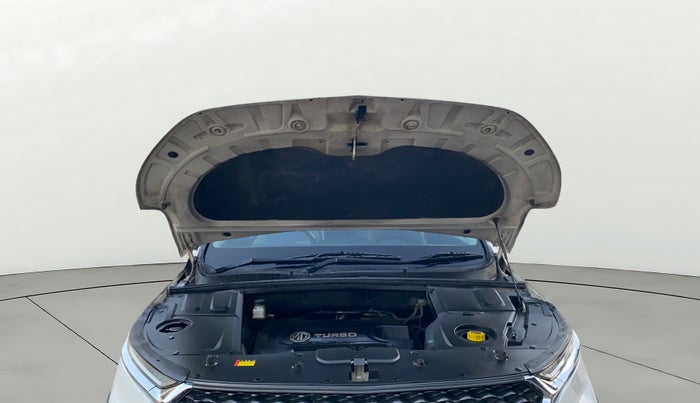 2019 MG HECTOR SHARP 2.0 DIESEL, Diesel, Manual, 97,988 km, Open Bonet