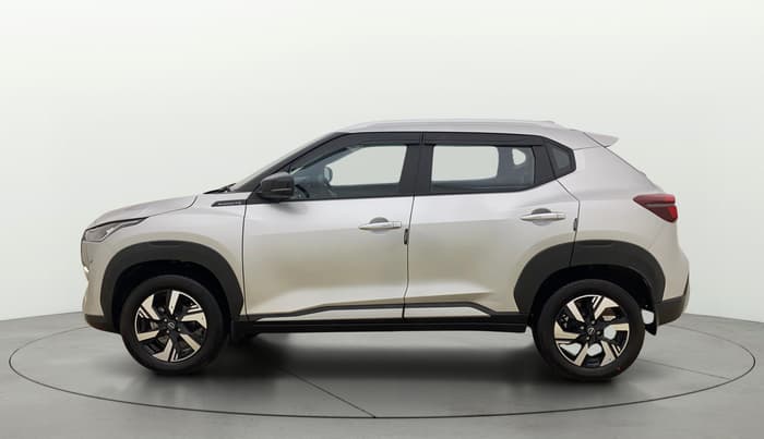 2025 Nissan MAGNITE N-Connecta B4D 1.0 Petrol MT, Petrol, Manual, 2,122 km, Left Side