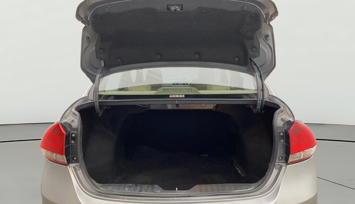 2018 Maruti Ciaz ALPHA 1.5 SHVS PETROL, Petrol, Manual, 75,166 km, Boot Open Zoomed View
