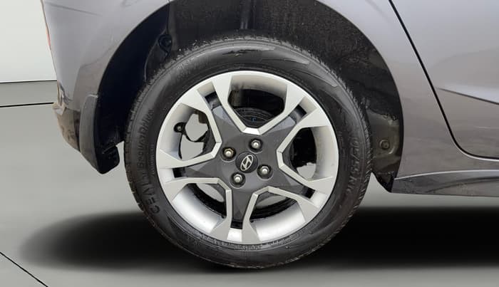 2024 Hyundai NEW I20 SPORTZ 1.2 IVT, Petrol, Automatic, 9,511 km, Right Rear Wheel