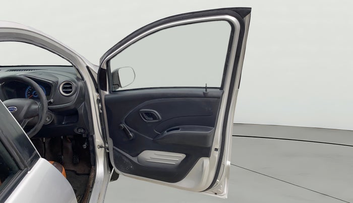 2019 Datsun Go A, Petrol, Manual, 26,461 km, RHS Front Door