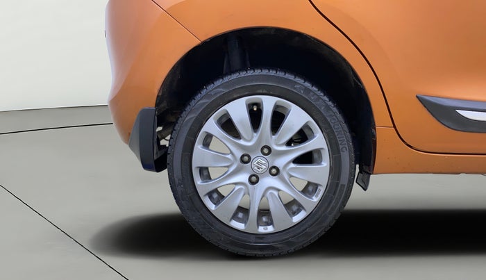 2017 Maruti Baleno ALPHA PETROL 1.2, Petrol, Manual, 71,894 km, Right Rear Wheel