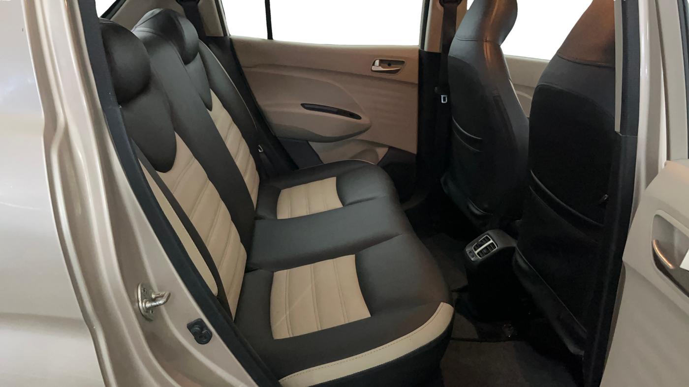 2019 Hyundai NEW SANTRO SPORTZ CNG, CNG, Manual, 88,433 km, Right Side Rear Door Cabin