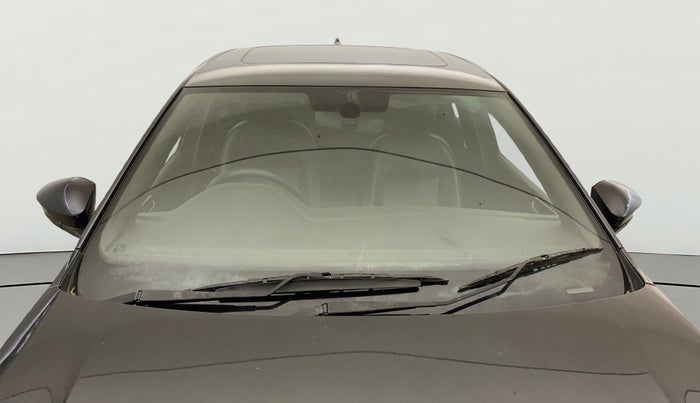 2025 Volkswagen VIRTUS GT Line 1.0L TSI AT, Petrol, Automatic, 1,540 km, Front Windshield