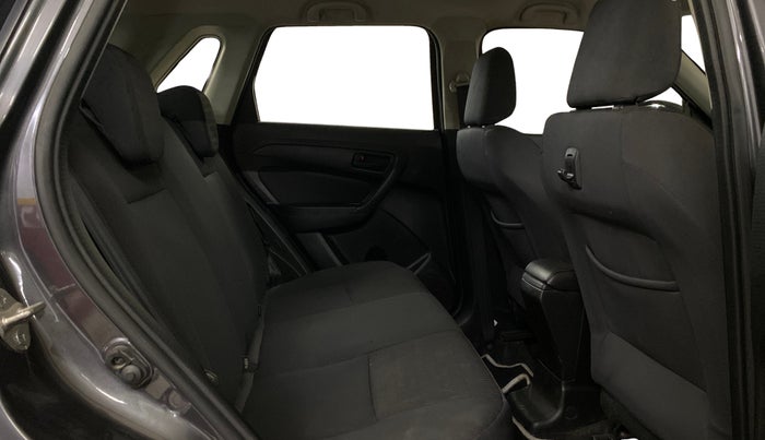 2021 Maruti Vitara Brezza VXI, Petrol, Manual, 73,300 km, Right Side Rear Door Cabin