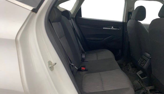 2023 KIA SELTOS HTE 1.5D IMT, Diesel, Manual, 86,261 km, Right Side Rear Door Cabin