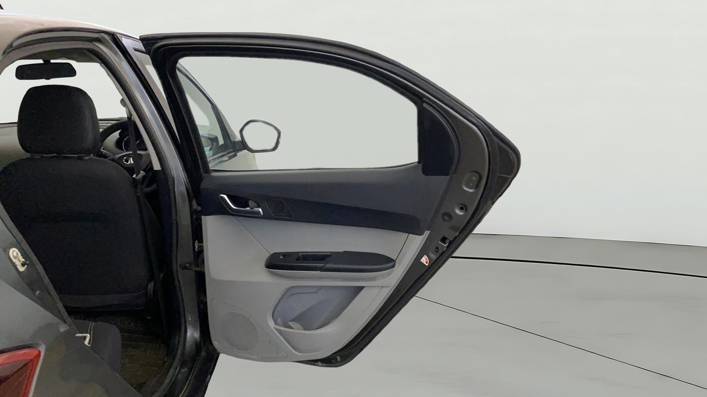 2021 Tata Tiago XZ PLUS PETROL, Petrol, Manual, 70,495 km, RHS Rear Door