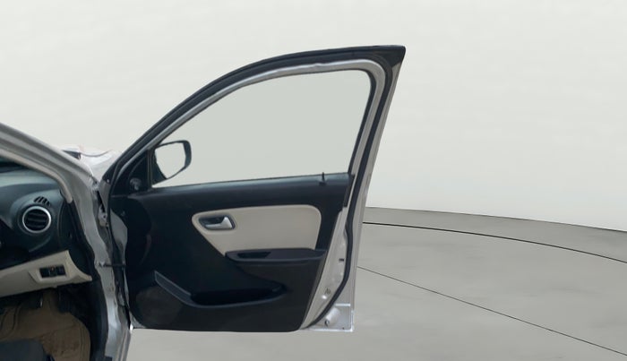 2021 Maruti Alto VXI, CNG, Manual, 47,644 km, RHS Front Door