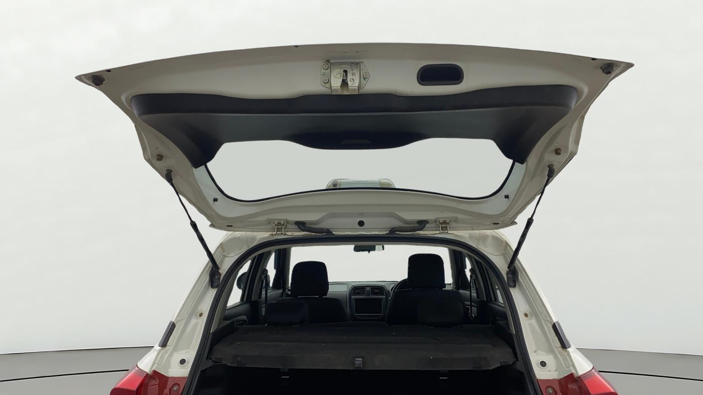 2022 Maruti Vitara Brezza ZXI, Petrol, Manual, 29,185 km, Boot Door Open
