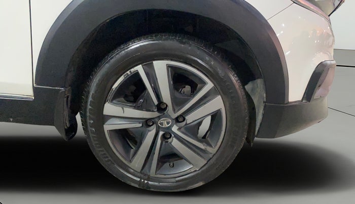 2022 Tata TIAGO NRG  NRG XZA CNG, CNG, Automatic, 32,601 km, Right Front Wheel