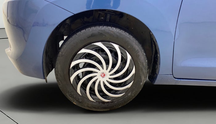 2017 Maruti Baleno DELTA PETROL 1.2, Petrol, Manual, 1,02,714 km, Left Front Wheel