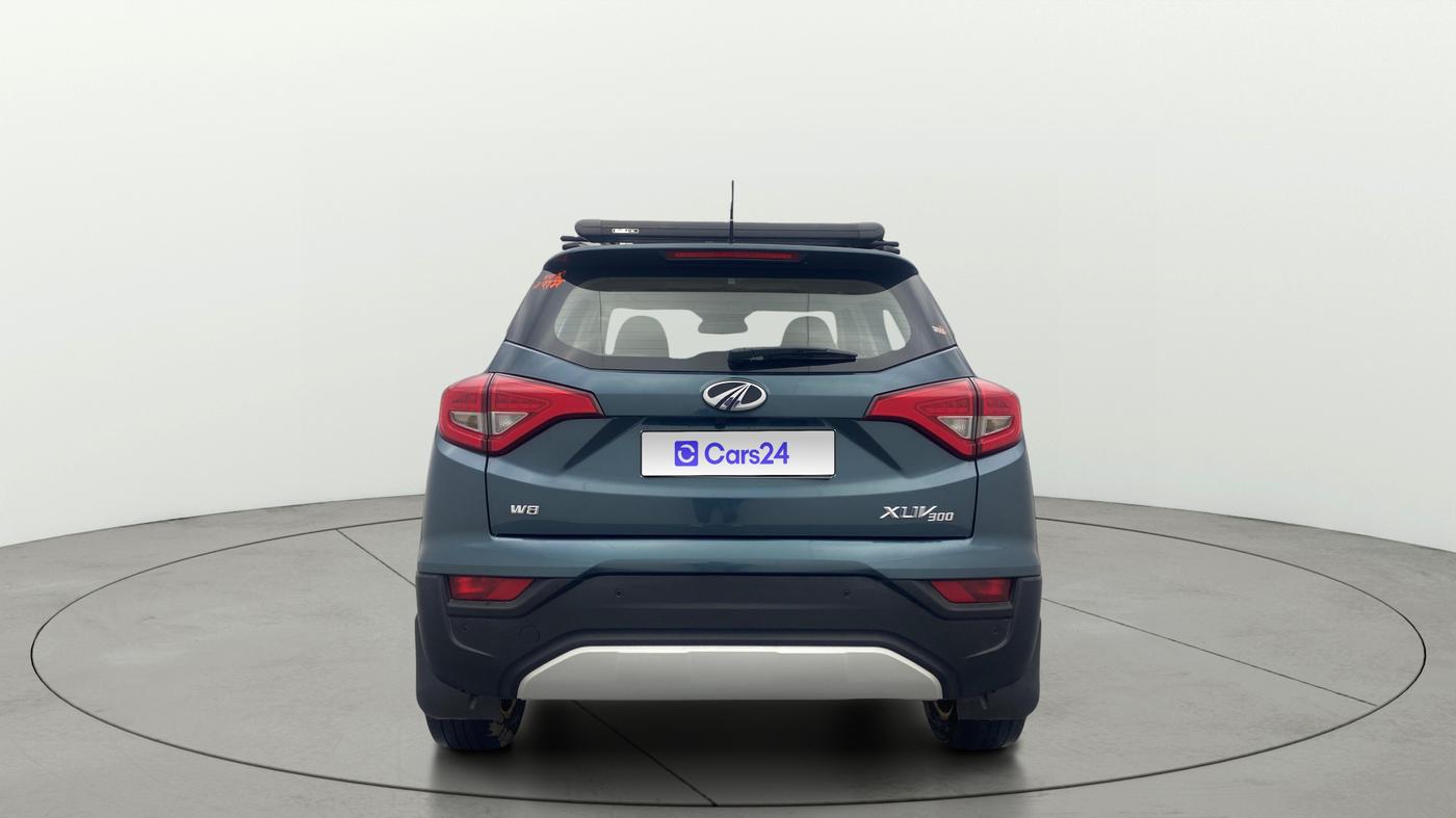 2021 Mahindra XUV300 W8 (O) 1.2 PETROL, Petrol, Manual, 37,567 km, Back/Rear