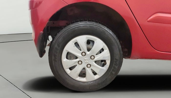 2012 Hyundai i10 ASTA 1.2 AT SUNROOF, CNG, Automatic, 1,17,801 km, Right Rear Wheel