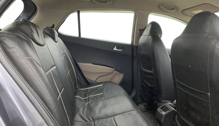 2017 Hyundai Grand i10 SPORTZ 1.2 KAPPA VTVT, Petrol, Manual, 51,849 km, Right Side Rear Door Cabin