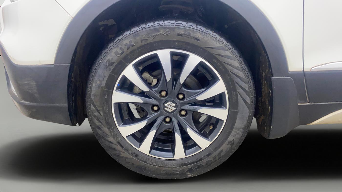 2020 Maruti S Cross ZETA AT 1.5, Petrol, Automatic, 31,439 km, Left Front Wheel