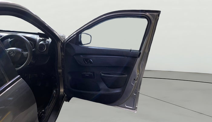 2017 Renault Kwid RXL 1.0, Petrol, Manual, 63,116 km, RHS Front Door