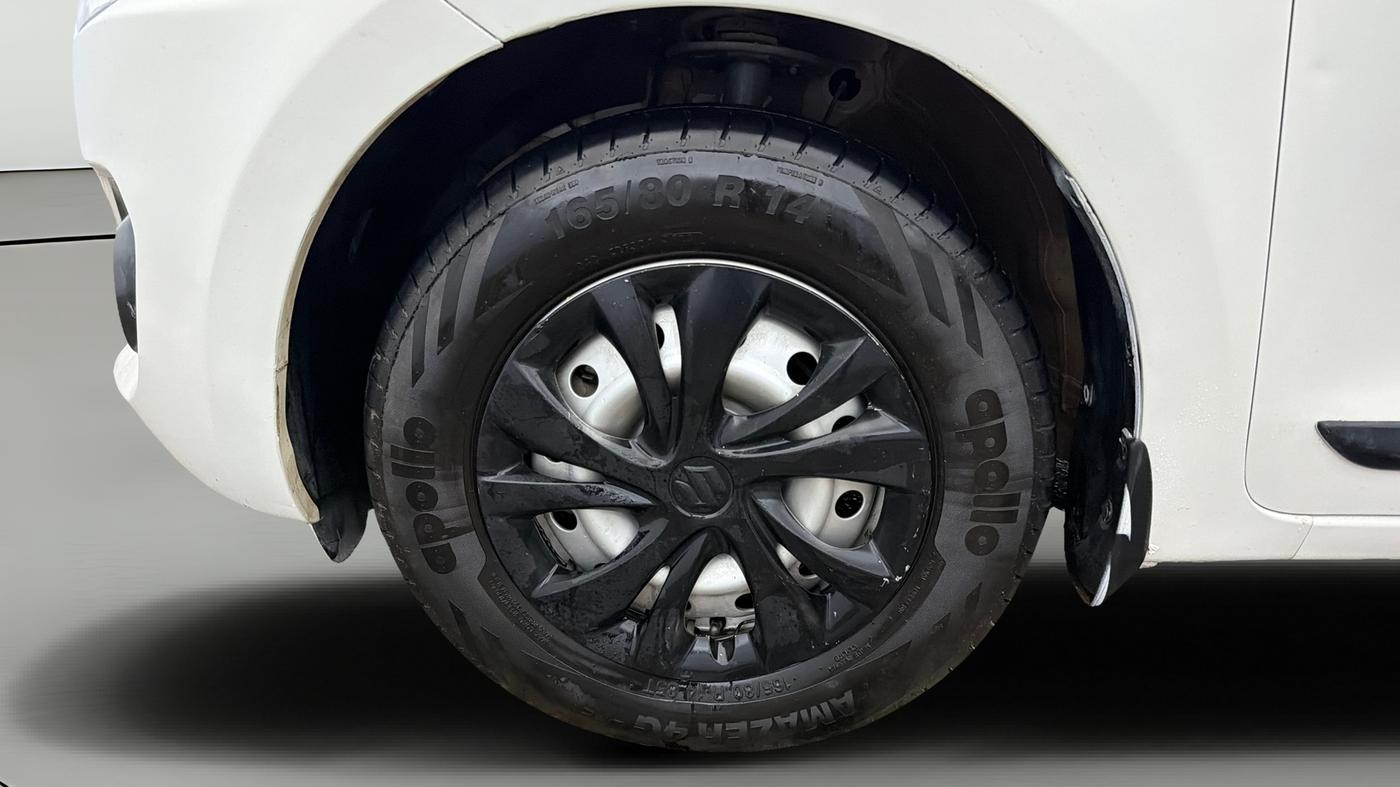 2024 Maruti Swift VXI, Petrol, Manual, 23,779 km, Left Front Wheel