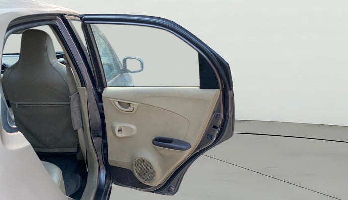 2013 Honda Brio S MT, CNG, Manual, 90,978 km, RHS Rear Door