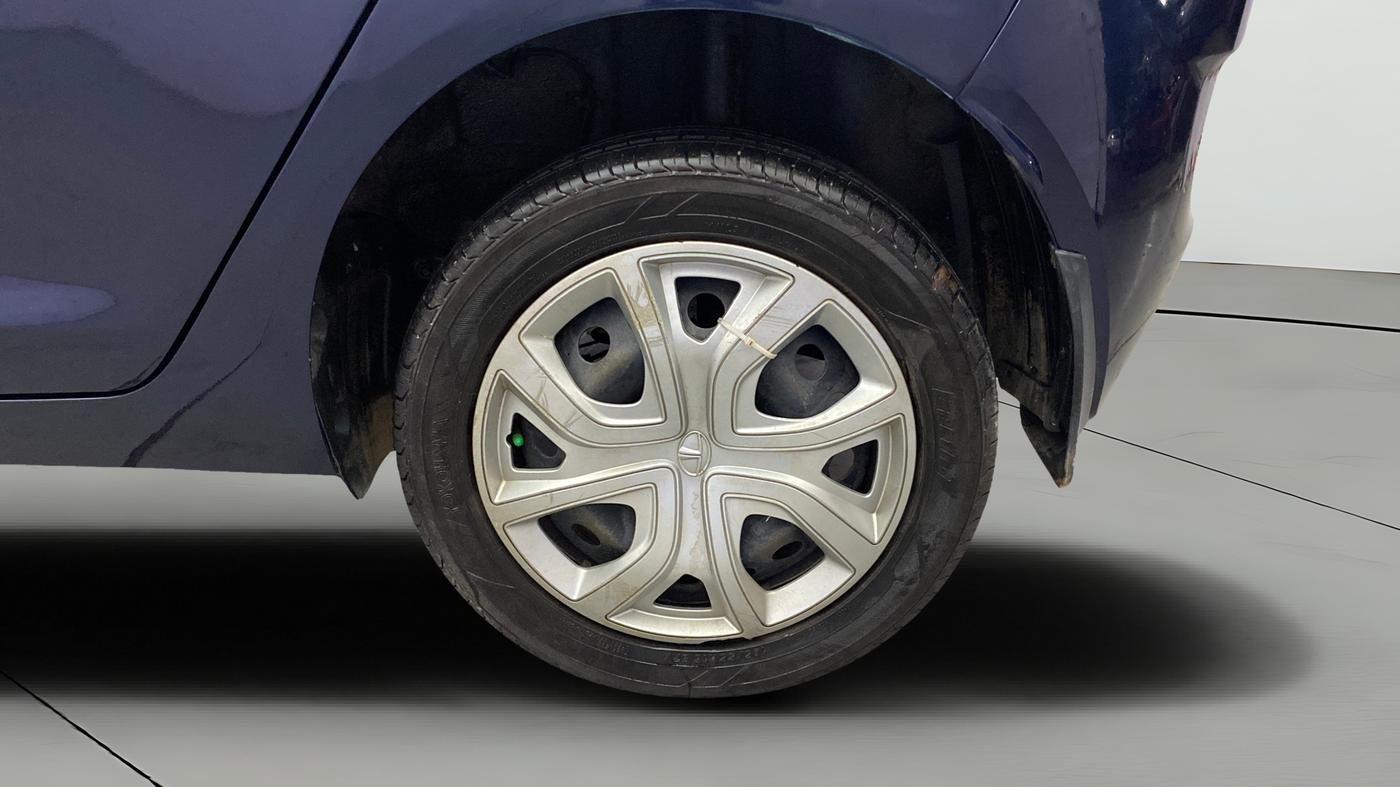 2022 Tata ALTROZ XT PETROL, Petrol, Manual, 89,709 km, Left Rear Wheel