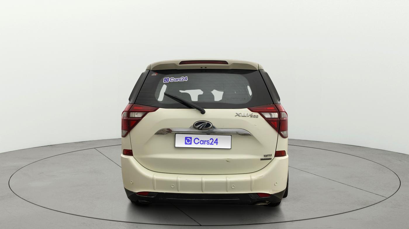 2019 Mahindra XUV500 W11 AT, Diesel, Automatic, 93,137 km, Back/Rear