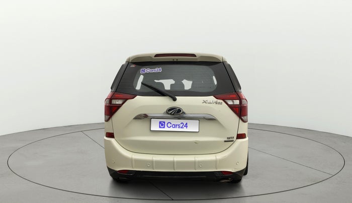 2019 Mahindra XUV500 W11 AT, Diesel, Automatic, 93,553 km, Back/Rear