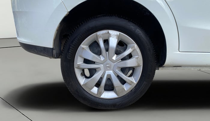 2016 Tata Zest XMS PETROL, Petrol, Manual, 29,240 km, Right Rear Wheel