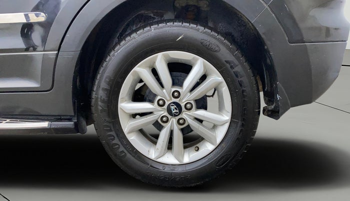 2016 Hyundai Creta SX PLUS 1.6 PETROL, Petrol, Manual, 35,310 km, Left Rear Wheel