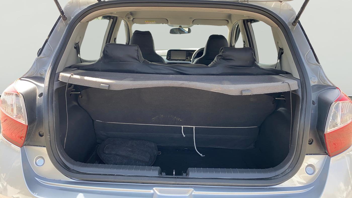 2020 Hyundai GRAND I10 NIOS SPORTZ 1.2 KAPPA VTVT, Petrol, Manual, 94,166 km, Boot Open Zoomed View
