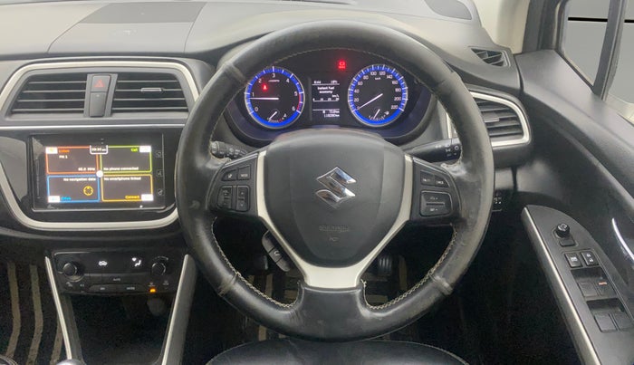 2017 Maruti S Cross ZETA 1.3, Diesel, Manual, 1,16,289 km, Steering Wheel Close Up