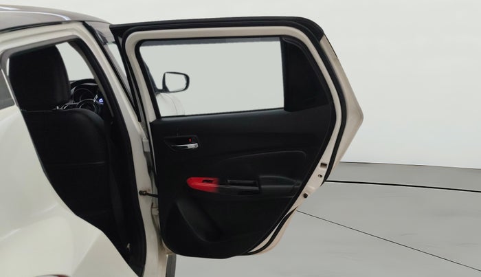 2021 Maruti Swift ZXI PLUS DUAL TONE, CNG, Manual, 55,586 km, RHS Rear Door