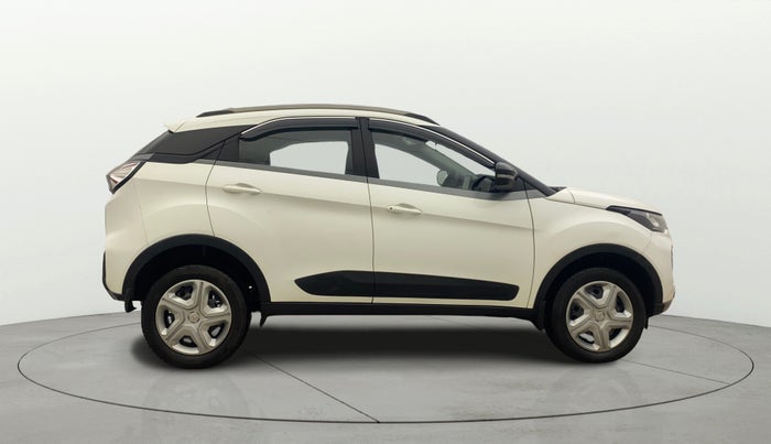 2021 Tata NEXON XZ PETROL, Petrol, Manual, 29,205 km, Right Side View